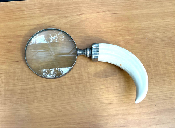 Silver / Horn Magnifying Glass